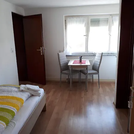 Monteurhotel B27 Pensión